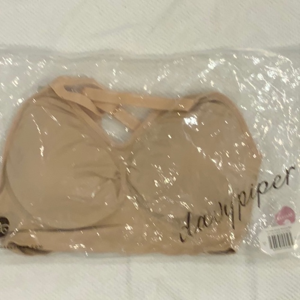 Davy Piper - The Nellie Simply Wireless Bra. Side XL